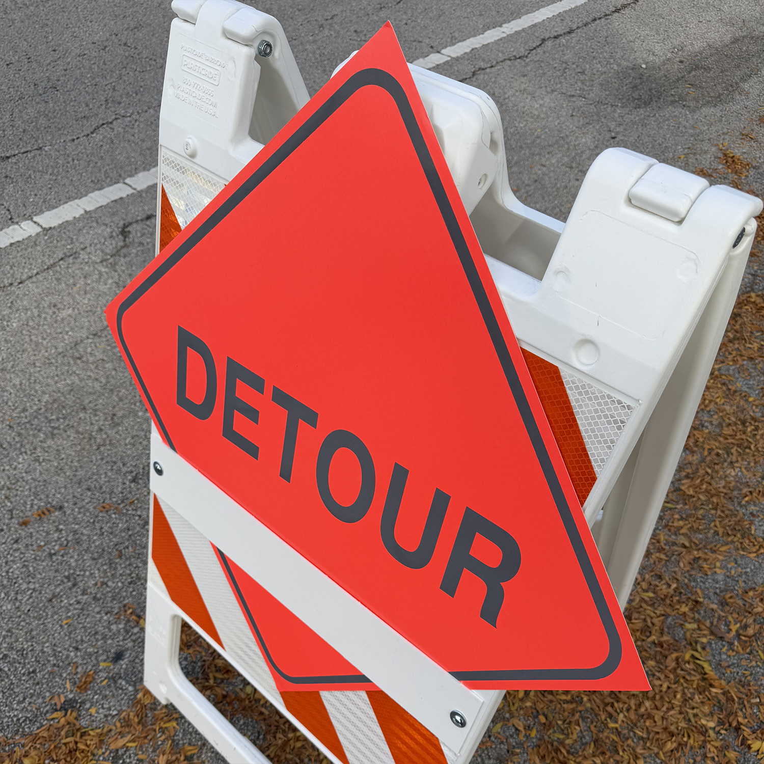 Reflective Water-Resistant DETOUR Sign
