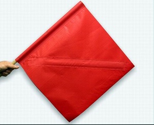 18" Red Vinyl Flag w/Stay & 24" Wood Staff - Box of 25 Flags