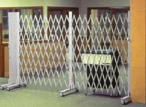 folding baby gate